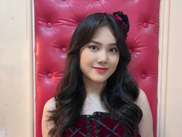 Umumkan Kelulusan, 10 Foto Cantik Chika Saat Pakai Kostum JKT48, Bikin Gagal Move On