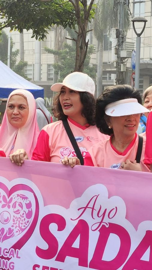 Tak Boleh Malas, Pastikan Rutin Lakukan Pemeriksaan payudara Sendiri