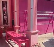 Potret Rumah Die-Hard Fans Hello Kitty, dari Teras sampai Kamar Mandi Serasa Dipantau Kucing Gemas