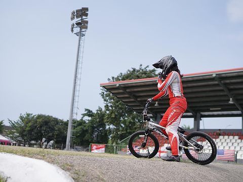 Sumbang Medali Emas Keempat di Asian Games, Ini Sosok Amellya Nur Sifa Atlet BMX Muda Indonesia