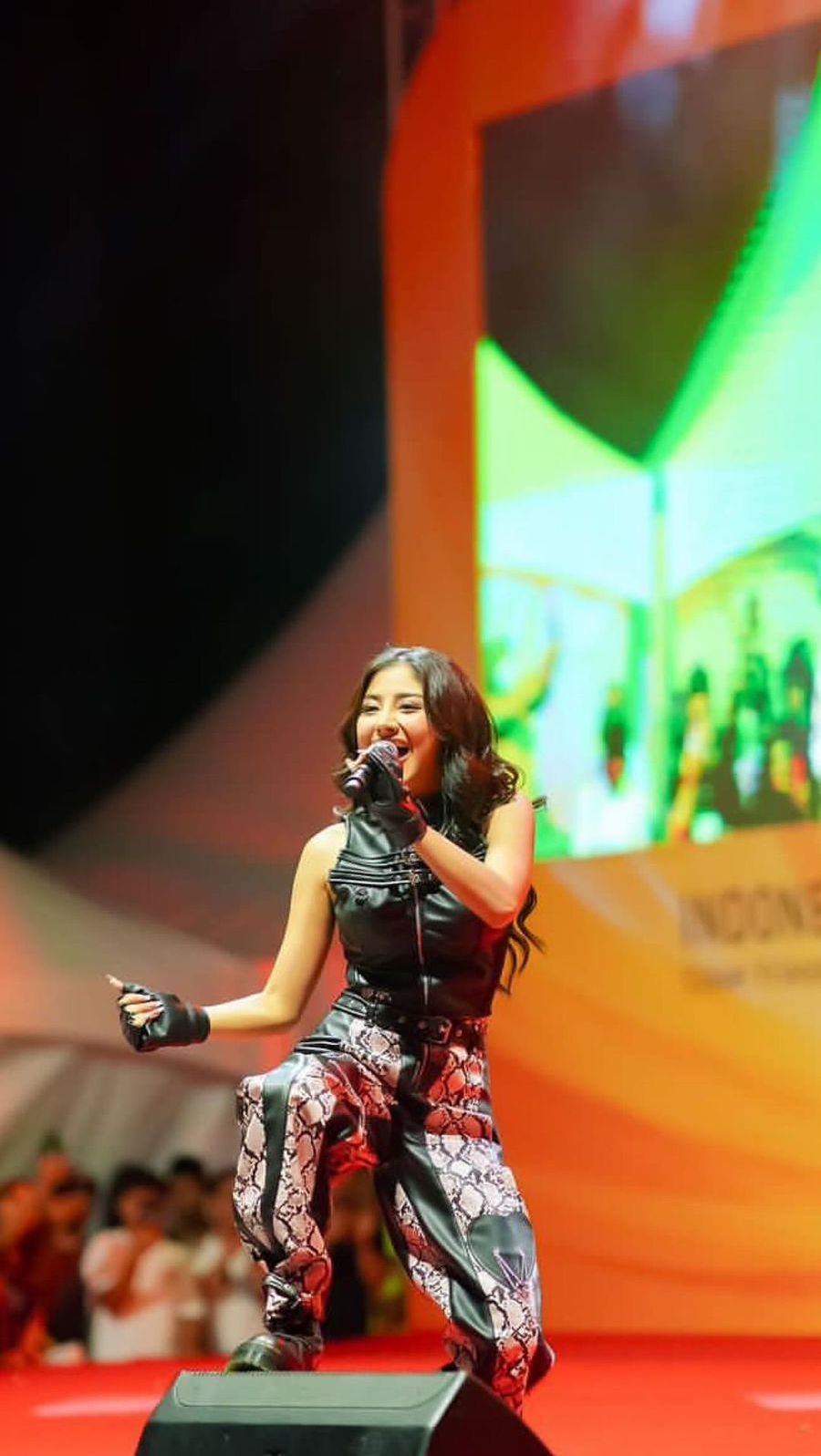 Kerja Sekaligus Liburan, Ini Momen Seru Ghea Youbi di Korea Selatan<br>