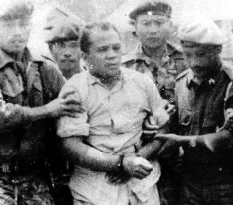Letkol Untung Syamsuri berhasil ditangkap pada tanggal 11 Oktober 1965 atau tepat 11 hari usai Ia melancarkan aksinya menculik dan menyekap para Jenderal TNI di Lubang Buaya, Jakarta Timur. <br>