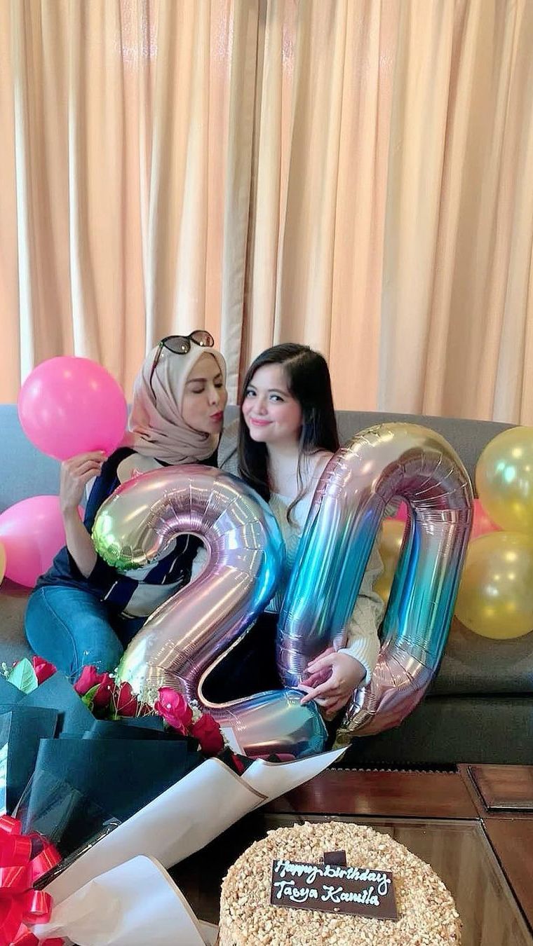 Ini Sosok Ibu Mertua Tasya Kamila yang Umumkan Perceraian, Sosialita yang Sering Kumpul Bareng Artis