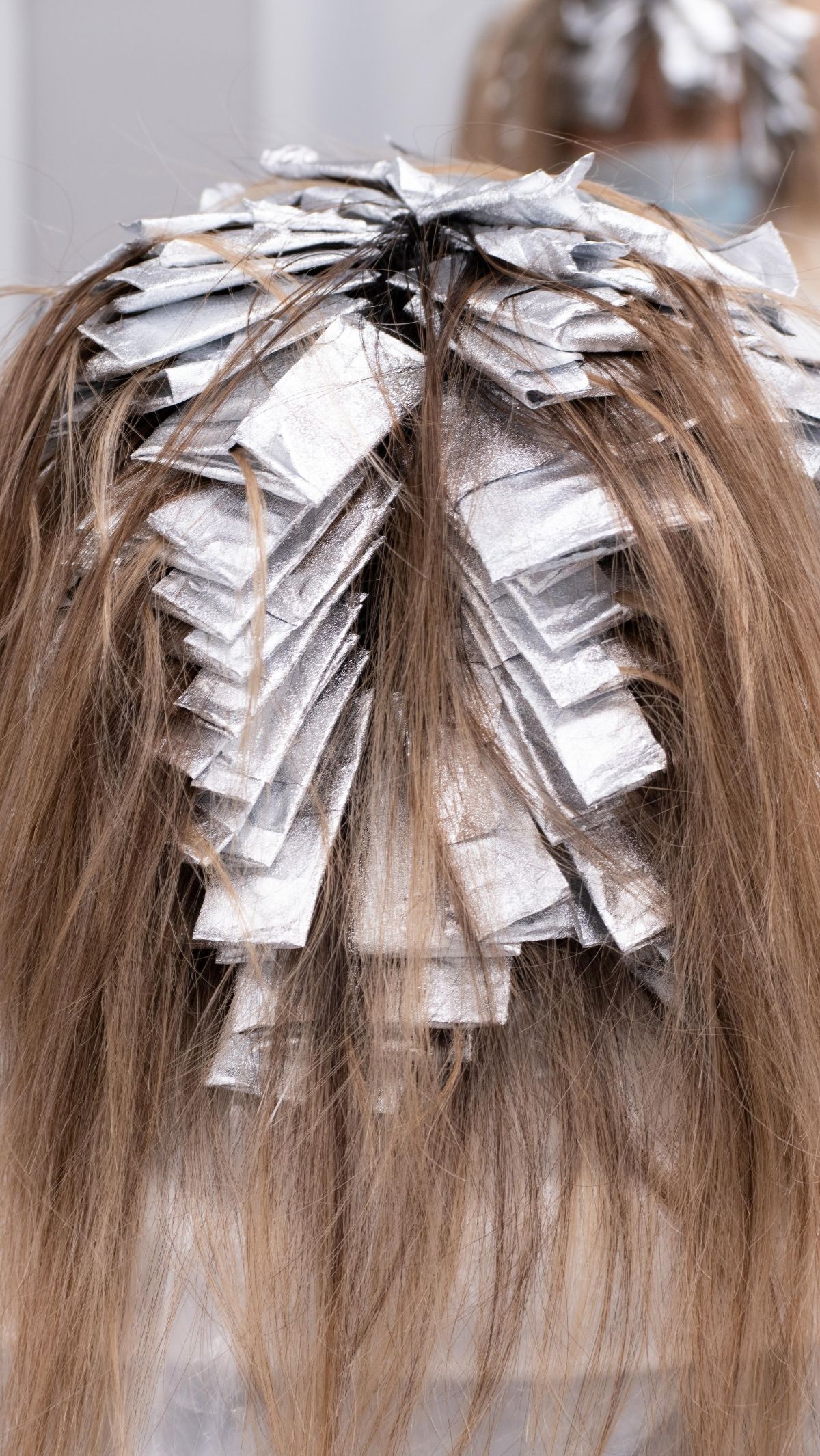 How to Bleach Hair at Home