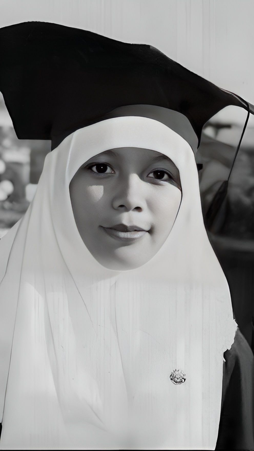Cucu Pendiri Pondok Pesantren Ini Ketemu Jodoh Saat KKN, Sekarang Jadi Calon Ibu Negara