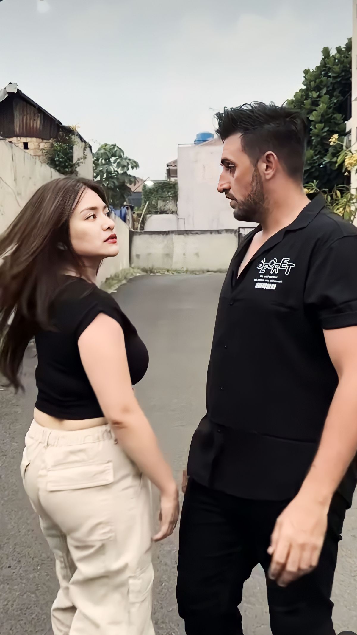Heboh Dikabarkan Dekat dengan Nathalie Holscher, Inilah 7 Potret Ladislao, Pria Bule yang Pernah Pacaran dengan Amanda Gonzales