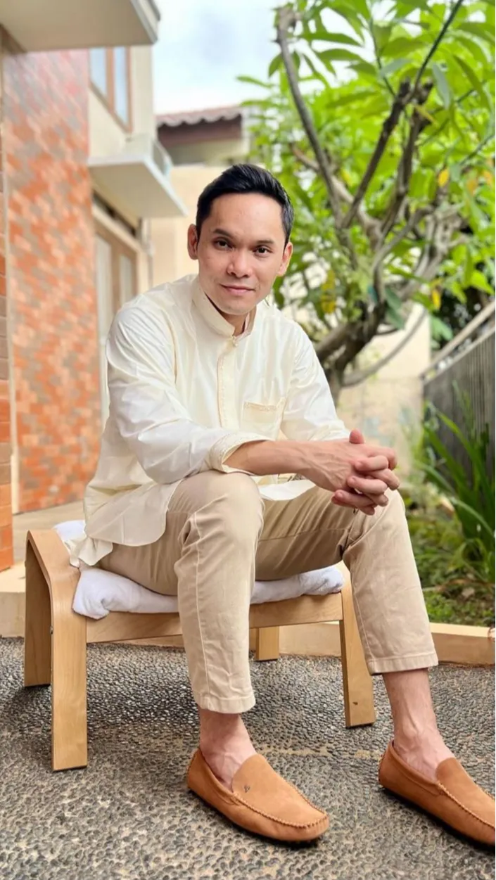 Dituding Ikut Aliran Sesat, Ben Kasyafani Unggah Foto Tangan Diperban