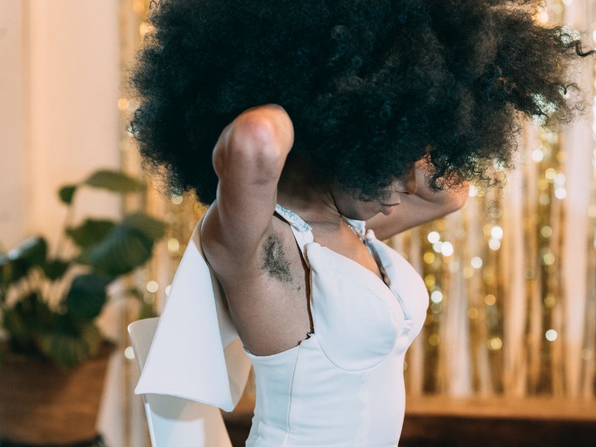 How to Shave Armpits with Confidence The Complete Guide to Achieving