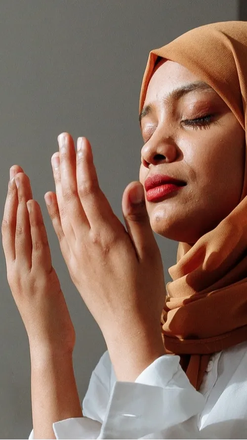 Keutamaan Beristighfar Setelah Sholat Tahajud