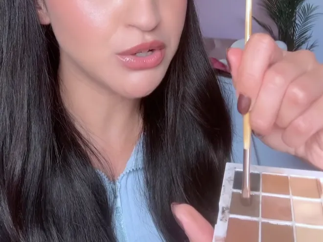 Pilih Warna Eyeshadow