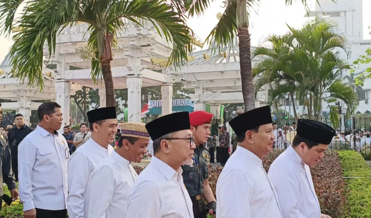 Zulhas mengatakan, PAN percaya di tangan Prabowo dan Gibran ada harapan pembangunan Indonesia ke depan cemerlang.<br>