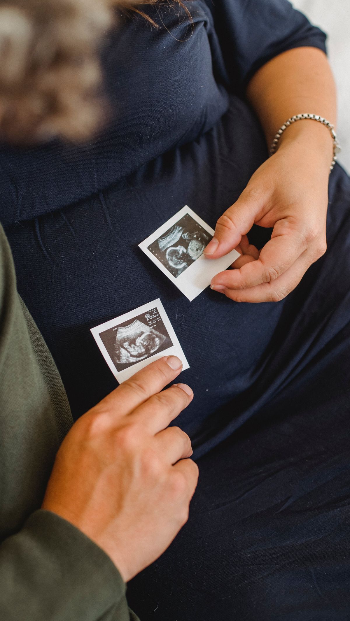 Cari Tahu Ayah Bunda, Pola Gerakan Janin Berdasarkan Trimester