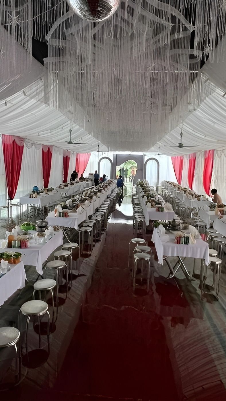 Viral Pernikahan Mewah dengan Dekorasi dan Hidangan Bintang Lima, Pengantin Nangis Kejer Tak Ada Tamu yang Datang