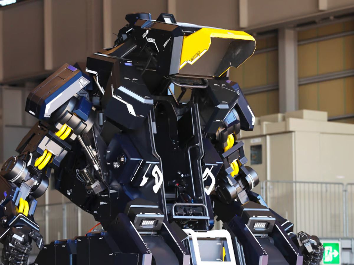 15 Most Incredible Giant Robots In The World 