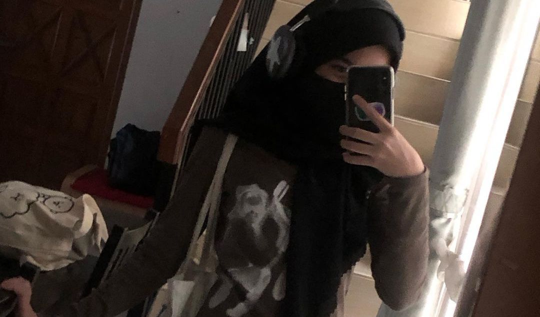 <b> 1. Style Aesthetic Downtown </b>