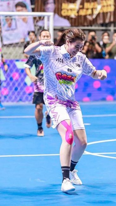 Potret Gaya Aaliyah Massaid Main Futsal, Cetak Gol