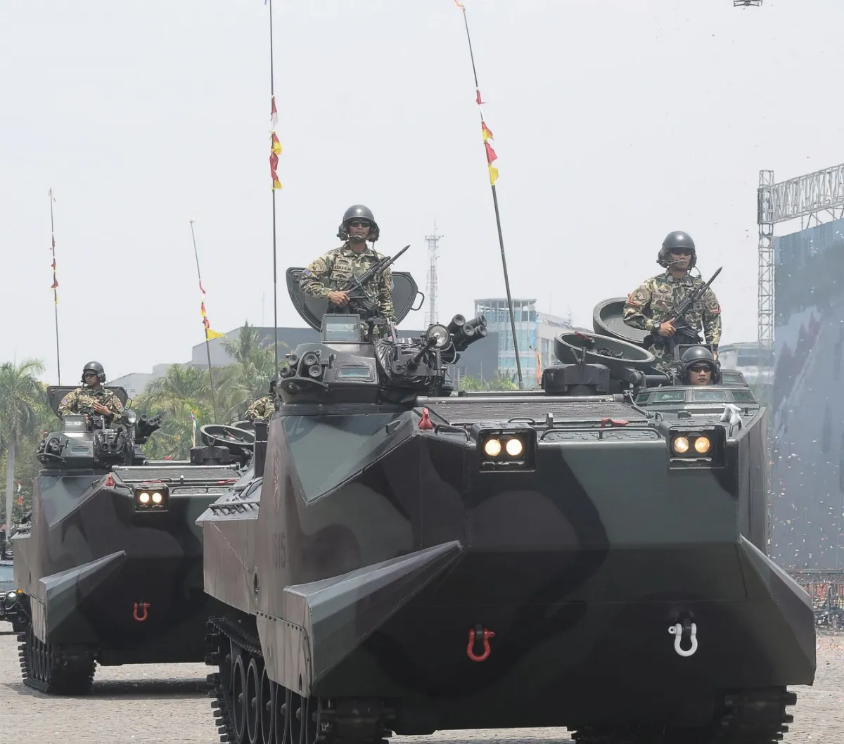 Perayaan HUT Ke-78 TNI Di Monas, Masyarakat Bisa Ikut Upacara & Berfoto ...