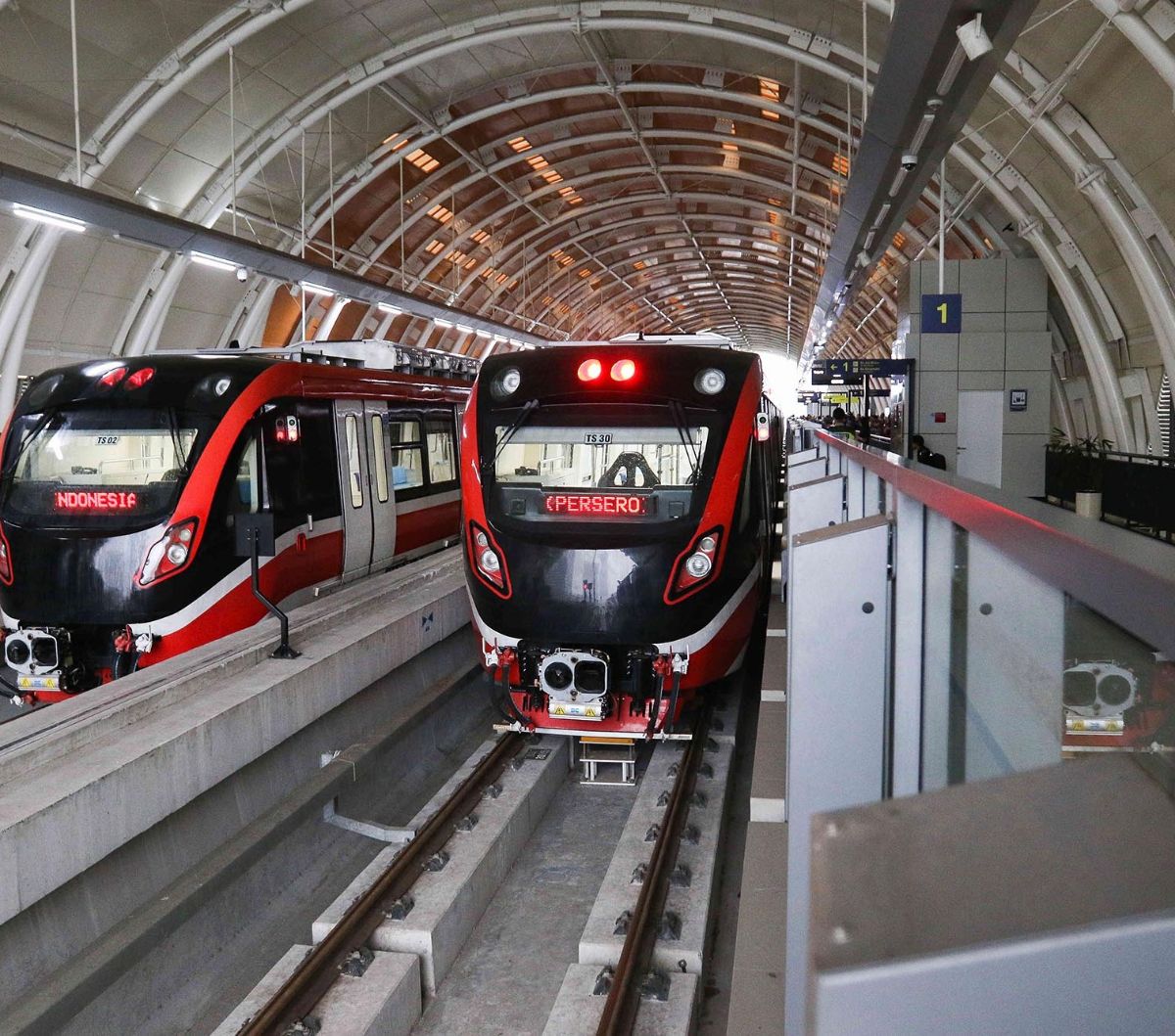 LRT Arah Cibubur Alami Gangguan, Ternyata Ini Penyebabnya
