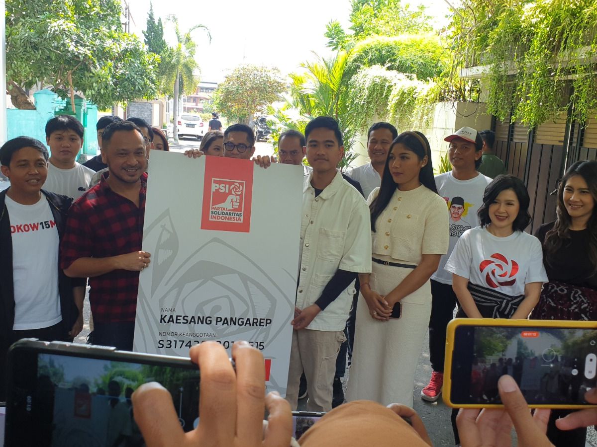 Kaesang Jawab Tudingan jadi Ketum PSI karena Jokowi: Siap Salah, Mohon Nasihatnya