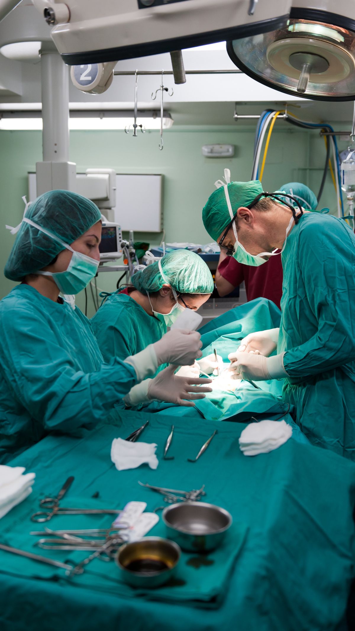 Dokter Beri Penjelasan Pemicu Luka Operasi Caesar Tiba-tiba Berdarah Lagi