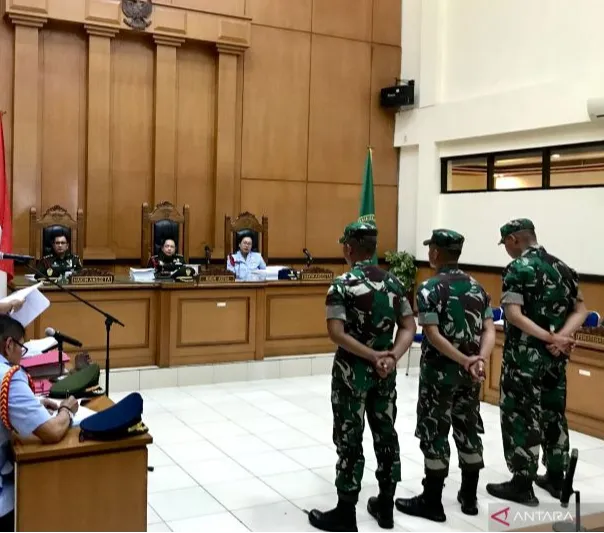 Detik-detik Mencekam Praka S Memaksa Masuk Temui Kacab Bank BUMN di Gowa