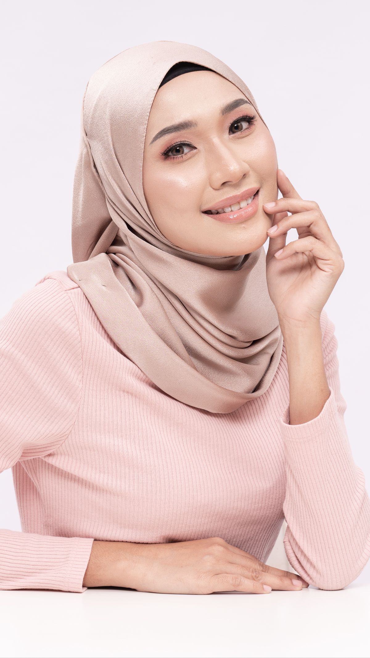 Tips dan Doa Agar Wajah Bercahaya serta Disukai Banyak Orang, Yuk Amalkan untuk Membuka Daya Tarik Sosial