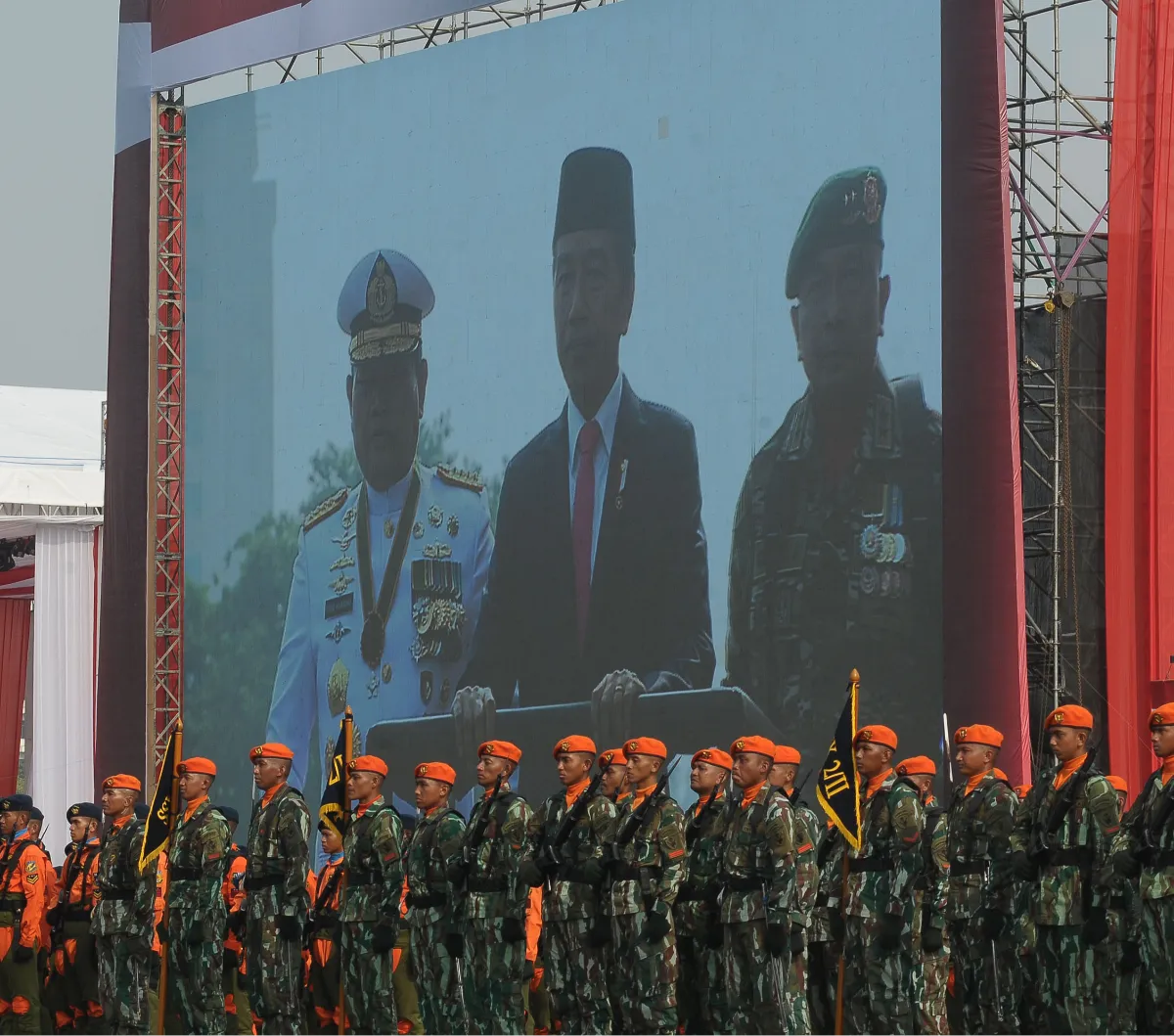 Tanggal 5 Oktober selalu diperingati sebagai Hari Ulang Tahun (HUT) Tentara Nasional Indonesia (TNI). Pada tahun 2023 ini, TNI genap akan berusia ke-78 setelah didirikan pertama pada tahun 1945.