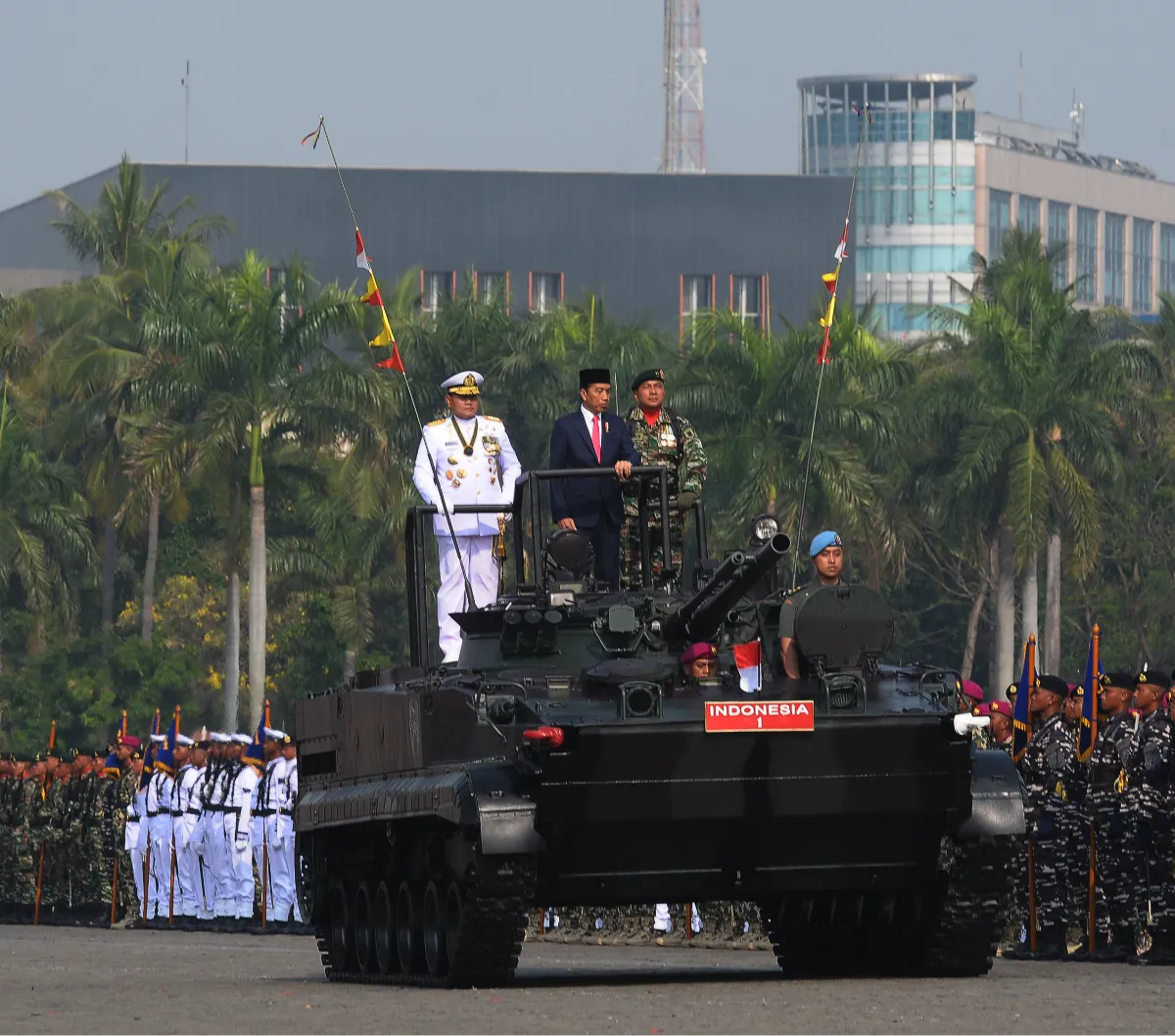 Jokowi Saya Senang Kepercayaan Masyarakat Ke Tni Selalu Urutan Teratas