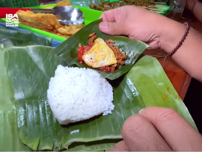 8. Nasi Jotos