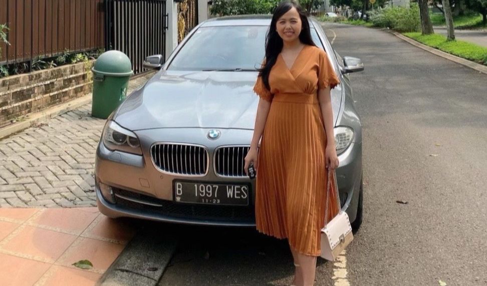 Punya Mobil