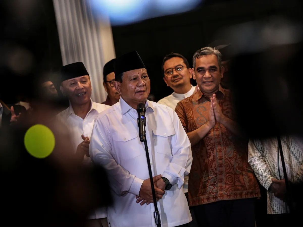 Survei Capres Poltracking Prabowo Kalahkan Ganjar Anies Gugur Di