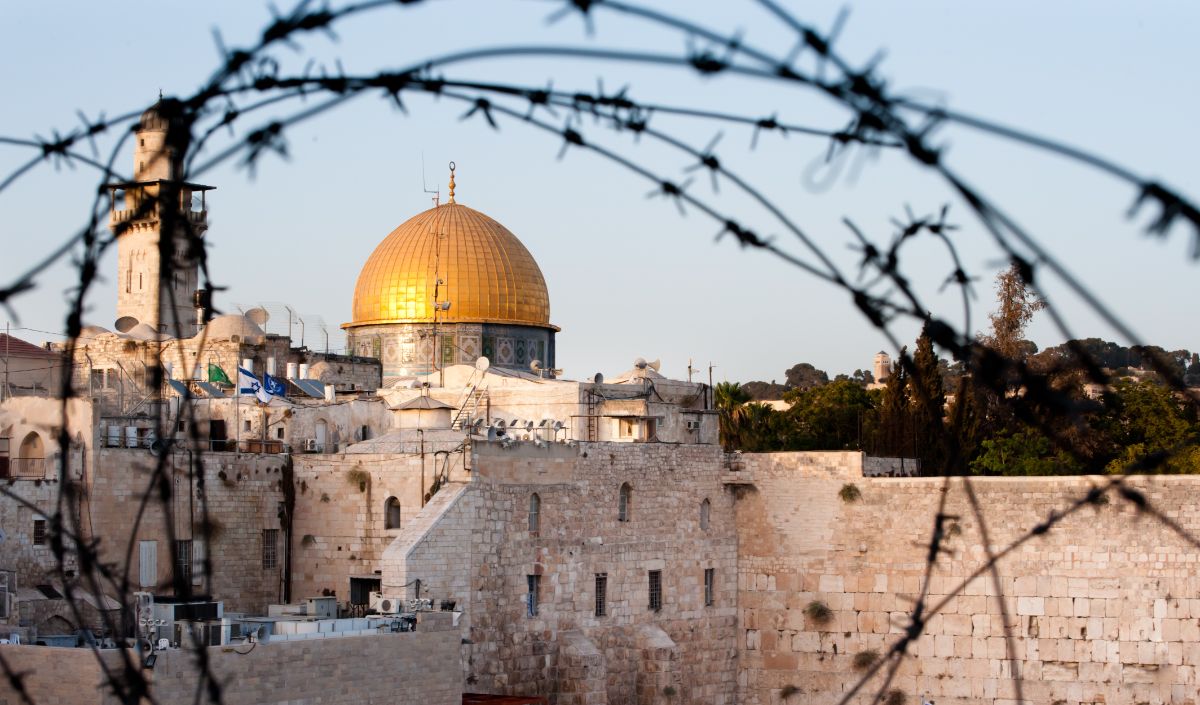 Israel Membalas
