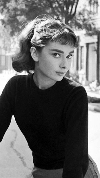 Audrey Hepburn Quotes: 40 Inspirational And Meaningful Words From The ...