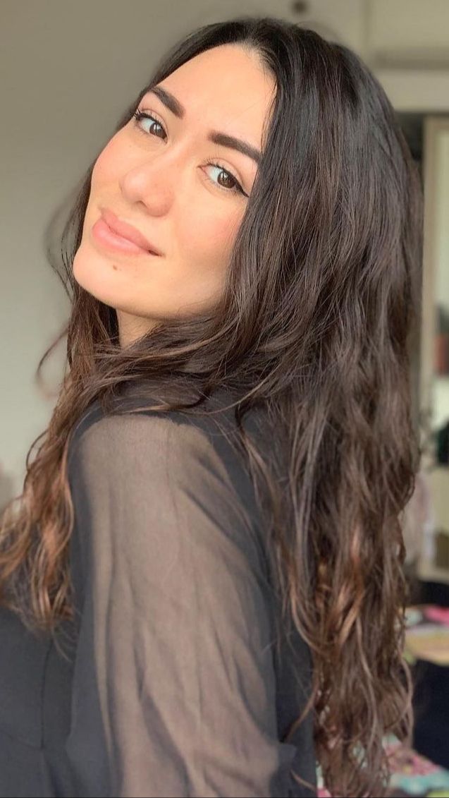 Kerap Tampil Bold, Intip 5 Ciri Khas Makeup Amanda Gonzalez