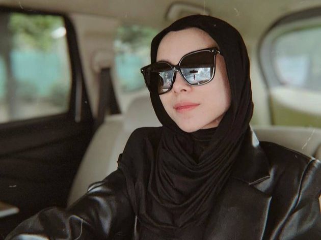 10 Potret Transformasi Lesti Kejora: Dari Lugu Gadis Desa, Kini Gayanya Sosialita