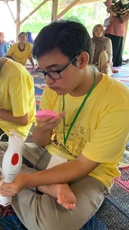 Cerita Menginspirasi Siswa Penyandang Disabilitas Penglihatan Mengejar Pendidikan Berkualitas