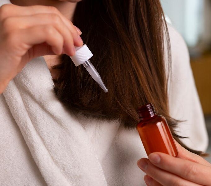 Perbedaan Hair Mist dan Hair Vitamin, Pilih Mana untuk Rambut Lebih Cantik?