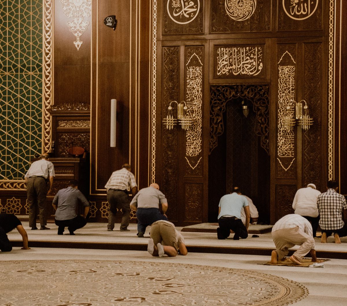 Masih Suka Meninggalkan Sholat? Ini Balasan Dunia dan Akhirat yang akan Diberikan Allah SWT