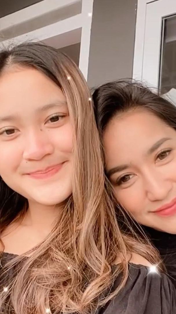Kirain Bestie, Ternyata Deretan Artis Ini Ibu dan Anak