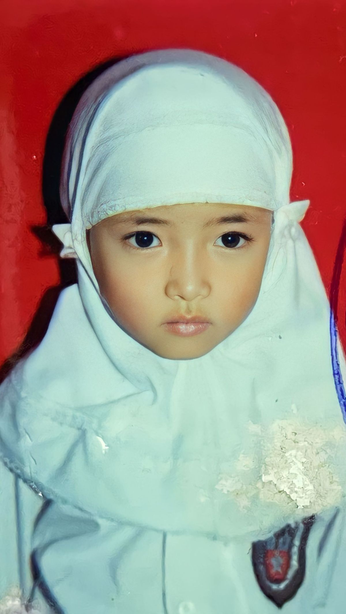 Kecilnya Menggemaskan, Gedenya Dirumorkan Jadi Orang ke Tiga dalam Rumah Tangga Temannya, Siapa Dia?