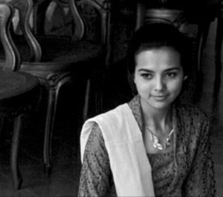 Penampilan Anggun Putri Keraton di Foto Tahun 1969, Parasnya Disebut Mirip Artis Lawas Betharia Sonata
