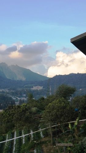 <b>Asal-usul Bukit Gundaling, Kisah Cinta Dua Insan yang Tak Direstui Orang Tua</b>
