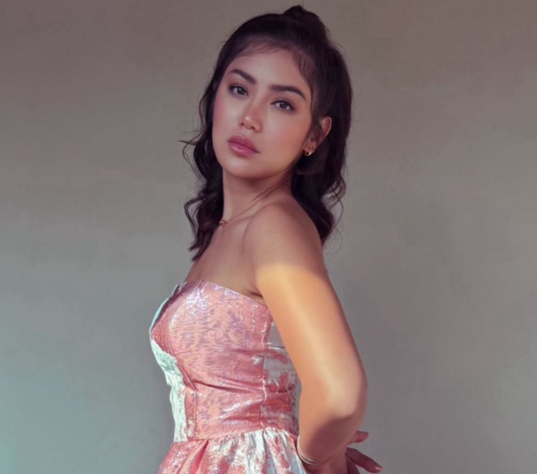 Terbaru Awkarin, Deretan Artis Ini Pernah Terlibat Perseteruan dengan Karyawannya