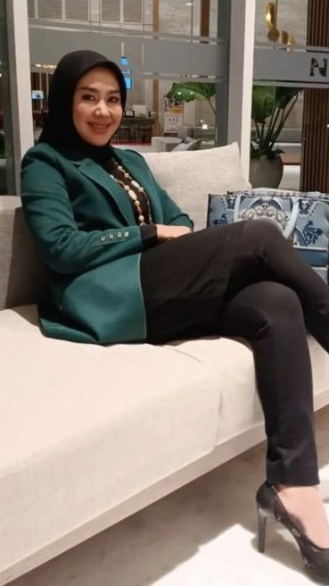 Ia menempati kursi di Komisi XI DPR, yang bertanggung jawab dalam sektor kesehatan, ketenagakerjaan, dan pendidikan.