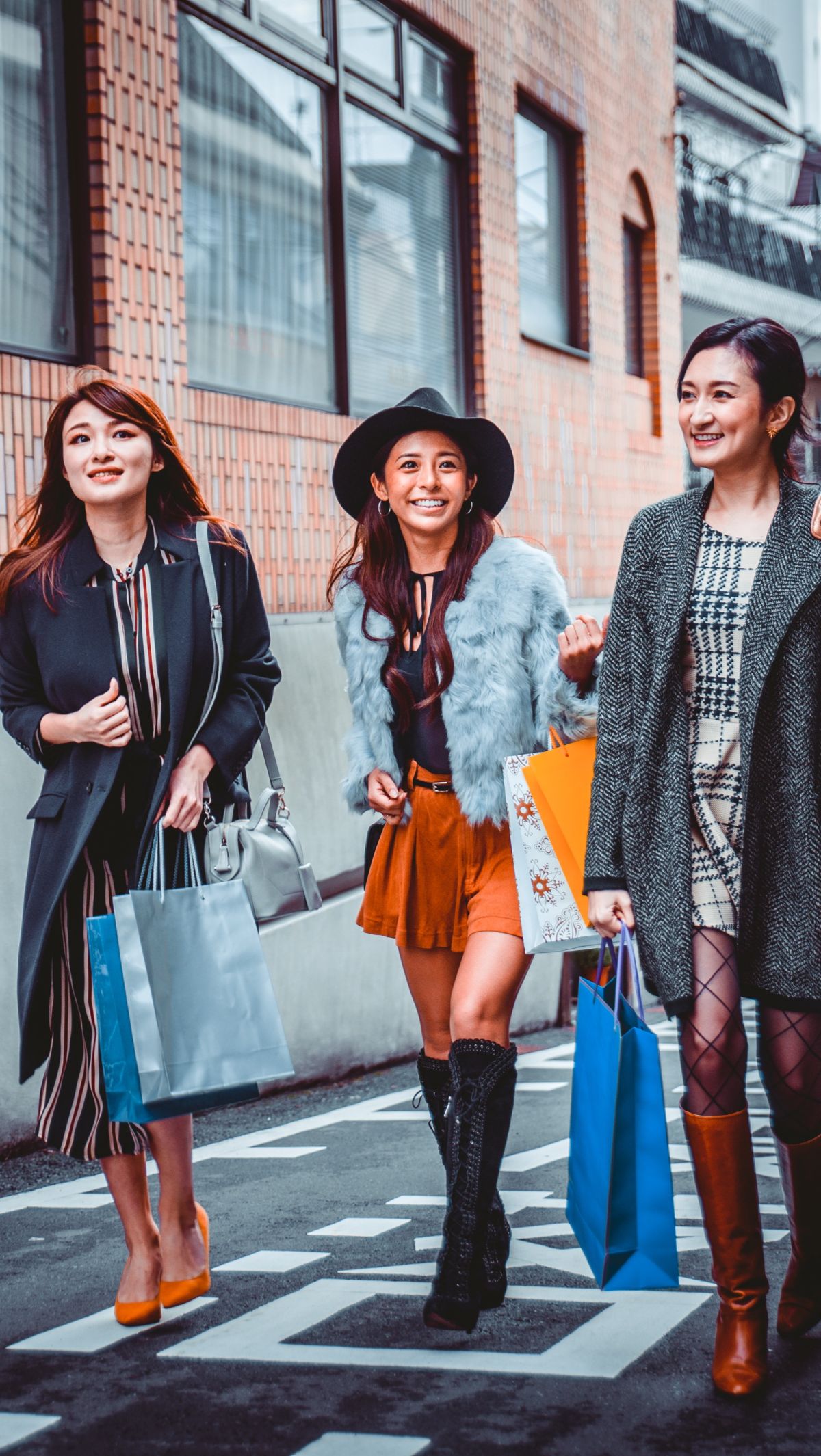 Bikin Dompet Bobol, Jangan Terjebak Emotional Shopping