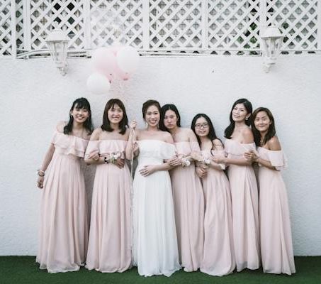 Siapkan Kejutan, Pengantin Minta 4 Mantan Pacar Suami Jadi Bridesmaid, Reaksi Mempelai Pria Bikin Ngakak