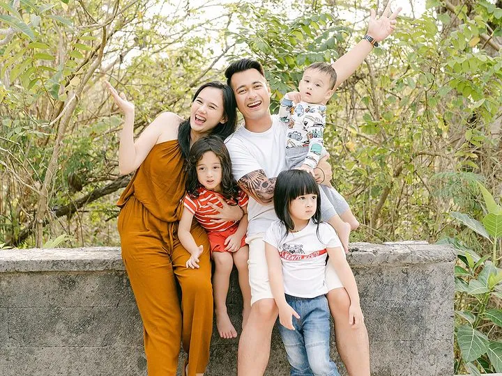 Jadi Ibu 3 Anak, Intip Potret Meiza Aulia Coritha Istri Eza Gionino yang Disebut Masih Seperti ABG