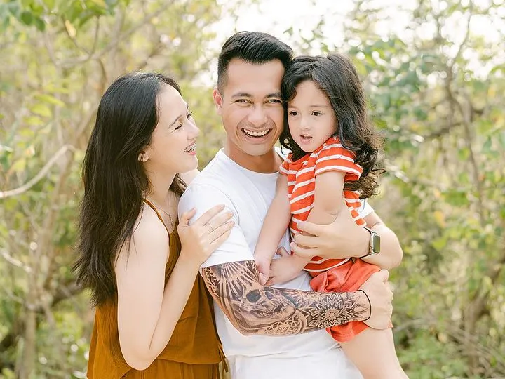 Jadi Ibu 3 Anak, Intip Potret Meiza Aulia Coritha Istri Eza Gionino yang Disebut Masih Seperti ABG