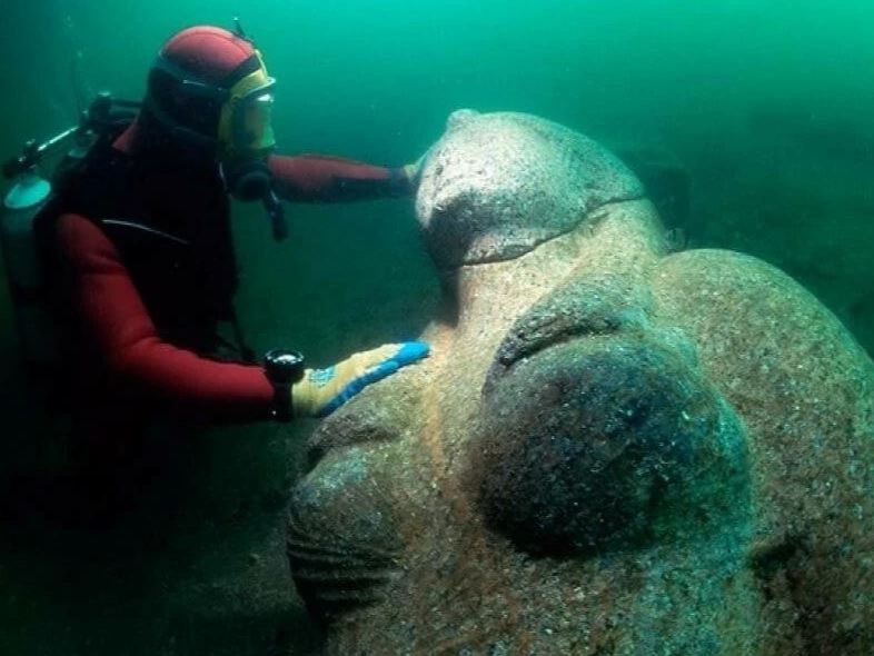 Kota Pelabuhan Mesir Kuno yang Tenggelam 1.300 Tahun Lalu Ditemukan, Tersimpan Banyak Harta Karun