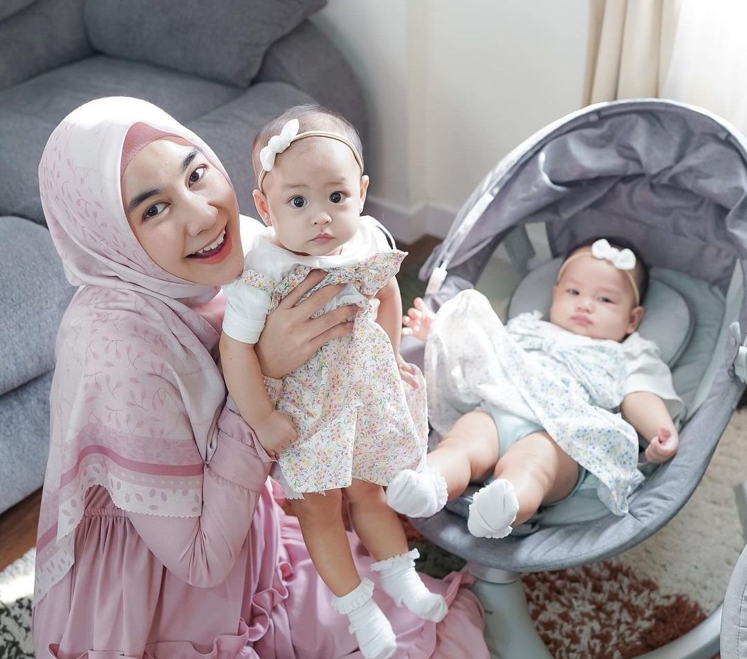 Gemoy Maksimal, Potret Lucunya Putri Kembar Annisa Rahma dan Anandito